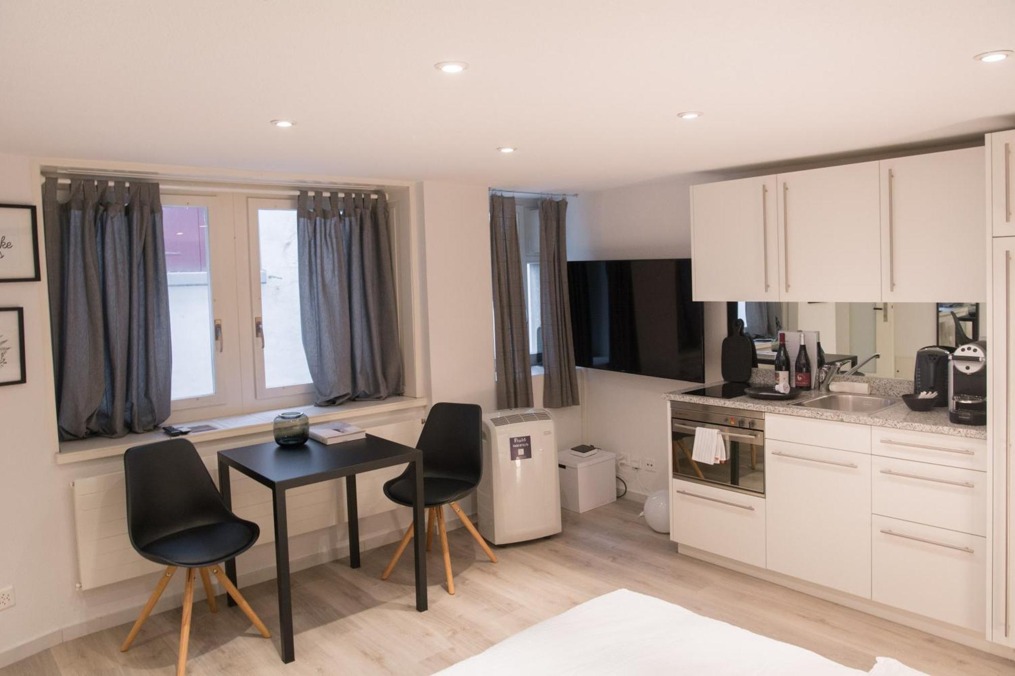 Top City Center Location By Airhome Zug Buitenkant foto